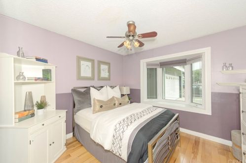 4865 Hazelnut Ave, Seal Beach CA  90740-3018 exterior