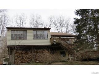 47 Lacrosse Rd, Kent Lakes, NY 10512-3630