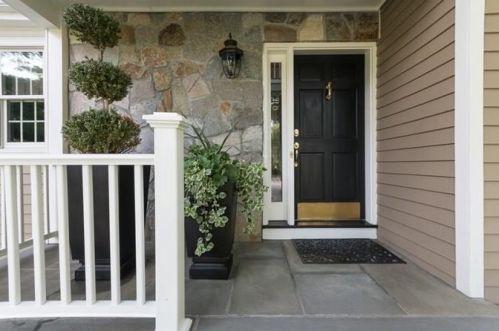 67 Kelley Grn, New Canaan, CT 06840-5806