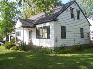 18 Second Ave, Broadalbin, NY 12025-2163