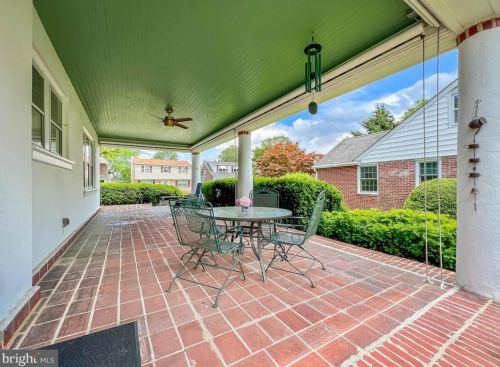 718 Columbia Ave, Lansdale PA 19446-3311 exterior