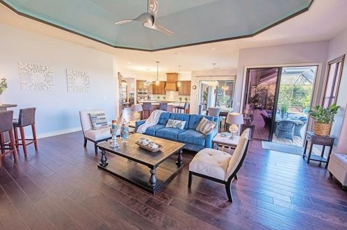 10011 Milano Dr, New Port Richey FL  34655-4669 exterior