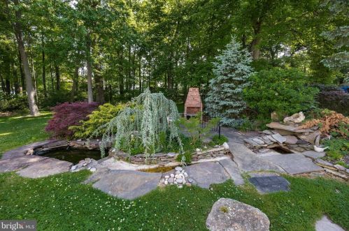 209 Knapp Rd, Lansdale PA 19446-1731 exterior