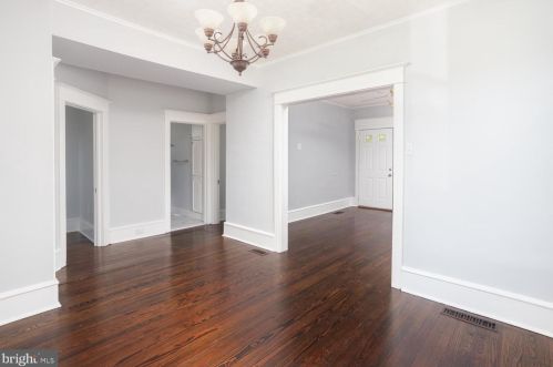 457 Lexington Ave, Camden NJ  08110-2828 exterior