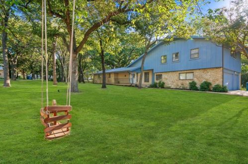 437 Regatta Row Rd, Oak Point, TX 75068-3018