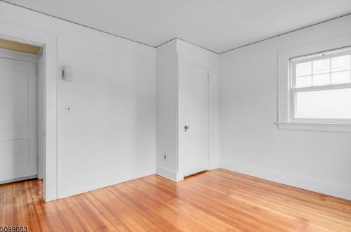 23 Stanford Pl, Montclair NJ  07042-5009 exterior