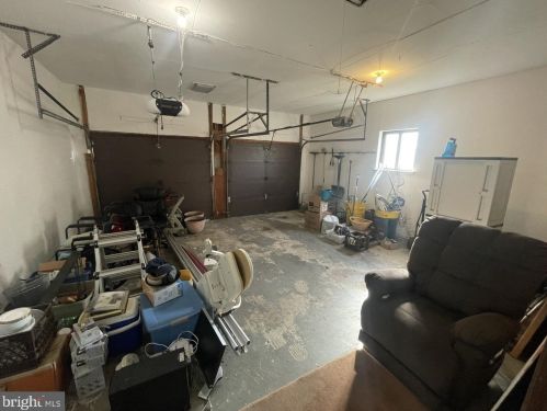 7 Nettletree Dr, Trenton NJ 08638-1818 exterior