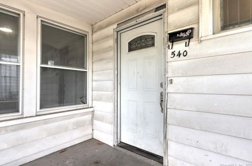 540 Ridgefield Ave, Bridgeport, CT 06610-2507