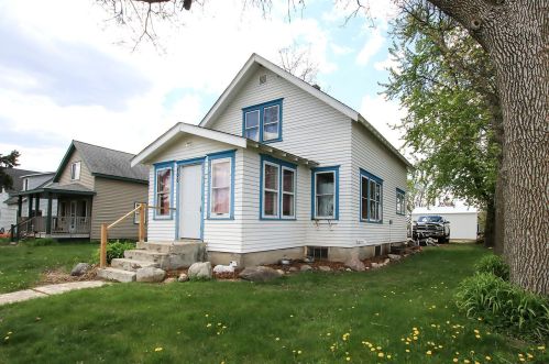 500 Milkyway St, Cosmos MN  56228-9792 exterior