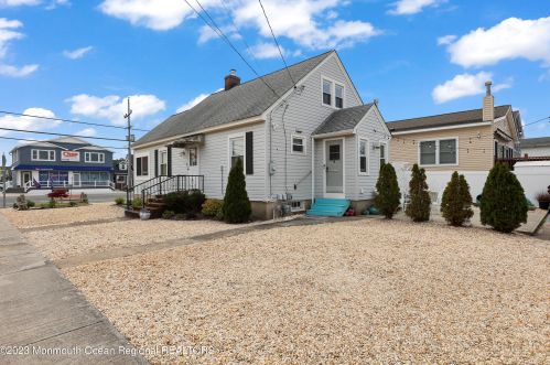 1500 Grand Central Ave, Lavallette, NJ 08735-2407