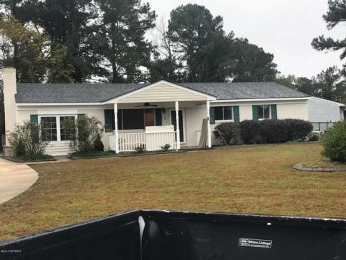 301 Ramsey Dr, Jacksonville, NC 28540-4019
