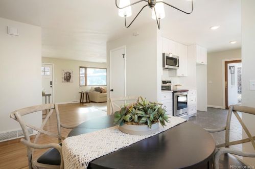 12017 58th Pl, Arvada CO  80004-4238 exterior