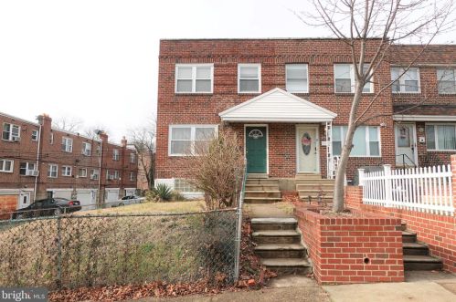 6518 Mascher St, Philadelphia, PA 19120-1040