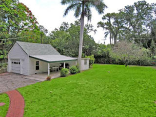 109 26th St, Bradenton, FL 34205-4325