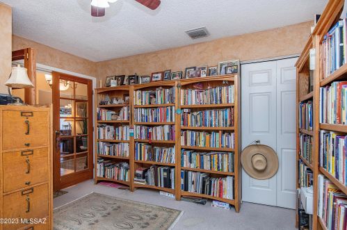 5221 Grouse Way, Tucson AZ 85742-9496 exterior