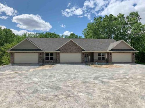 2441 Remington Rd, Green Bay, WI