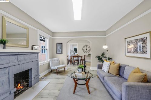 1628 67th Ave, Oakland, CA 94621-3618