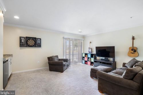 179 Jefferson Ave, Downingtown PA 19335-2702 exterior