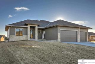 19620 Parker St, Omaha, NE 68022-6423