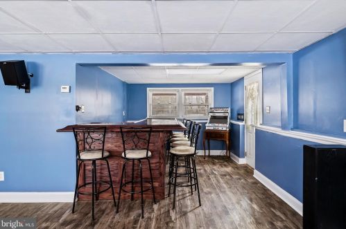 121 Chestnut St, West Deptford NJ  08051-1403 exterior