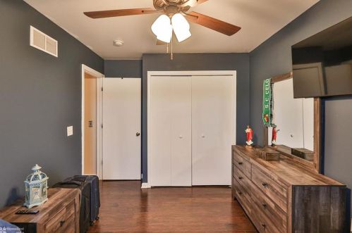 2440 Gillian Ln, Easton PA  18040-5819 exterior