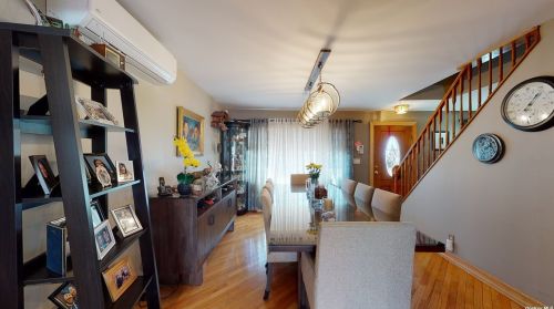 710 Stewart Ave, Bethpage NY  11714-2715 exterior