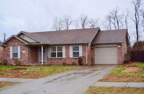 112 Henry Dr, Berea, KY 40403-2023