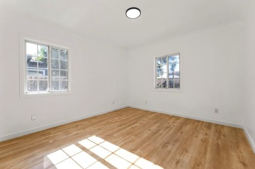 5920 Riverton Ave, North Hollywood CA  91601-1443 exterior