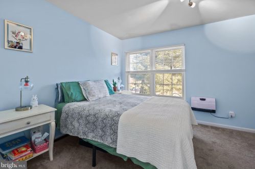 12 Old Mill Ln, Southampton PA  18966-2845 exterior