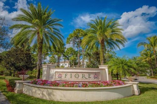 5308 Myrtlewood Cir, West Palm Beach, FL 33418-6724