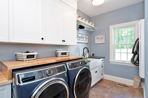 109 Peria Dr, Rocky Hill CT  06067-1741 exterior