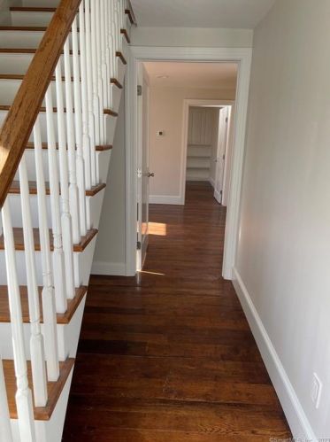 20 Whisconier Rd, Brookfield Center CT  06804-3737 exterior