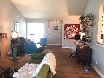 8213 Briarwood Ln, Austin TX  78757-7642 exterior