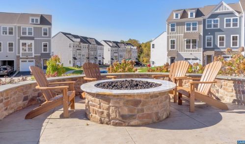 5995 Mccomb St, Crozet VA  22932-3023 exterior