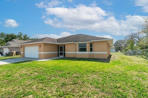 204 Harold Ave, Lehigh Acres, FL 33971-1619