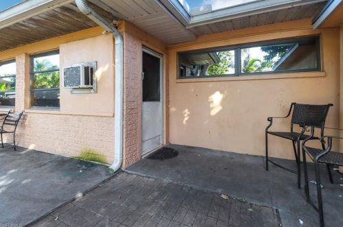 2281 44th Ter, Naples FL  34116-6474 exterior