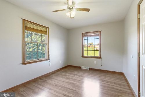 6116 Gardner Rd, Spring Grove PA  17362-9158 exterior