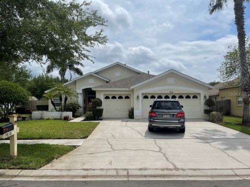 19838 Ellendale Dr, Land O Lakes, FL 34638-8009
