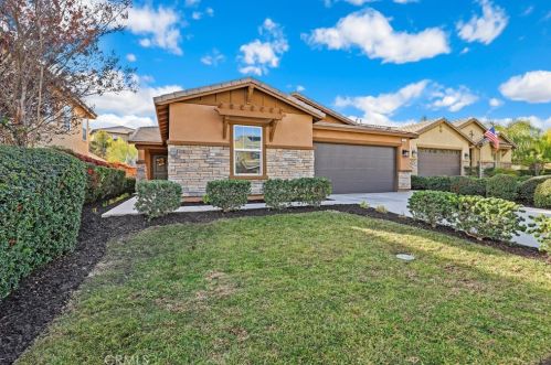 4167 Ladrillo St, Lake Elsinore CA  92530-2016 exterior