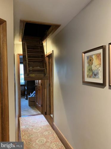 1331 Westminster Dr, Downingtown PA  19335-3652 exterior