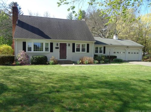 140 Sunnybrook Dr, Manchester, CT 06040-6624