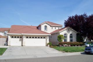 10019 Cristo Dr, Sacramento, CA 95829-8132