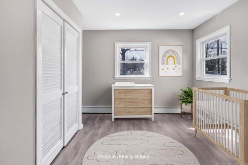 2870 Broadbridge Ave, Stratford CT  06614-2957 exterior