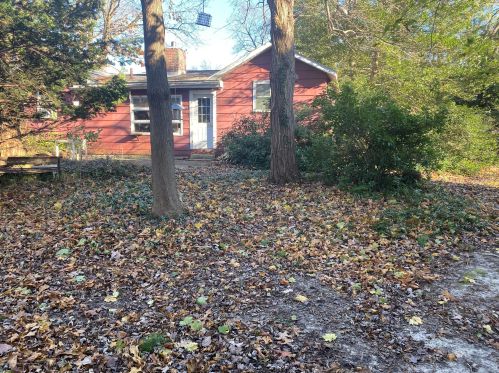 740 First St, Middletown, NJ 07748-1213