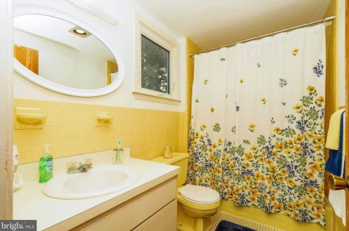 104 Shenandoah Rd, Riverton NJ  08077-3147 exterior