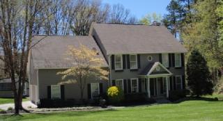 1734 Blackwood Dr, Knoxville, TN 37923-1105