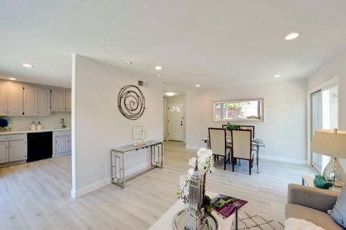 5925 Moraga Ave, San Jose CA  95123-3835 exterior