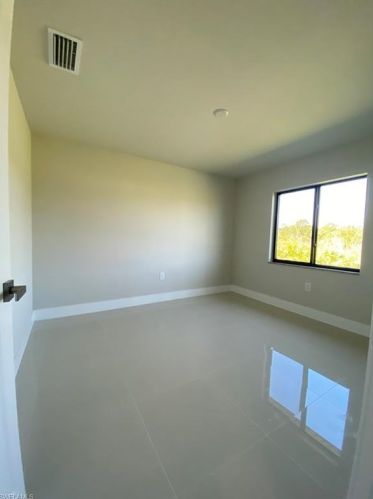 1702 13 St, Lehigh Acres FL 33972-8758 exterior