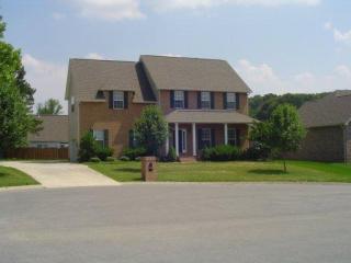 1806 Fleming Valley Ln, Knoxville, TN 37938-4572