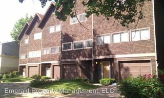 701 Timberwick Pl, Manhattan KS  66503-3060 exterior